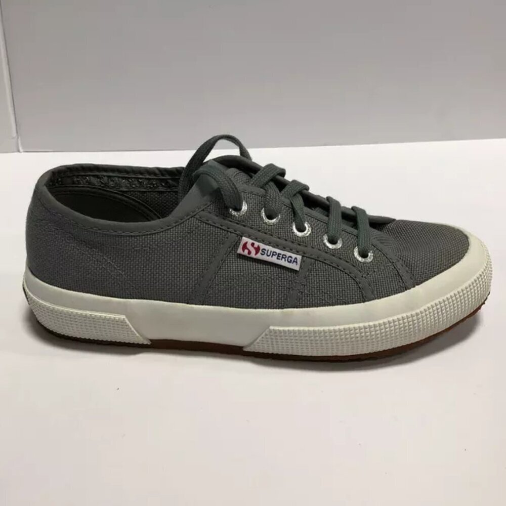 Superga Womens 2750 Cotu Classic Sneaker Gray Size 6 M